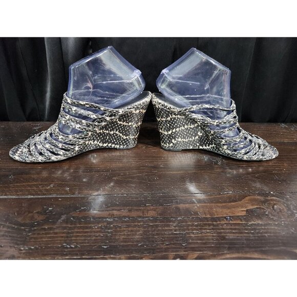EUC Calvin Klein Phillipa Snake Print Wedge Sandals/Sz. 10M - Picture 2 of 9
